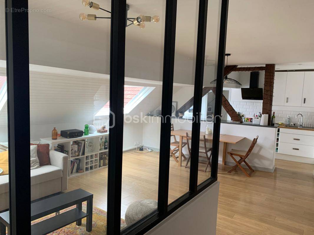 Appartement à LONS-LE-SAUNIER