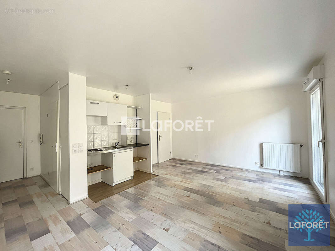 Appartement à VIGNEUX-SUR-SEINE