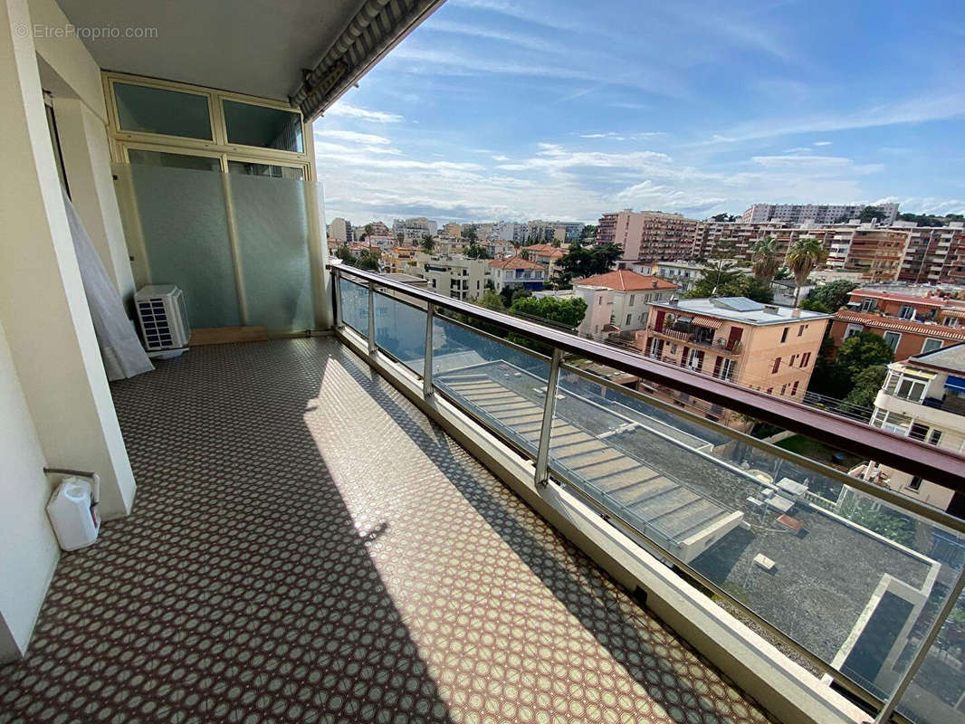 Appartement à NICE