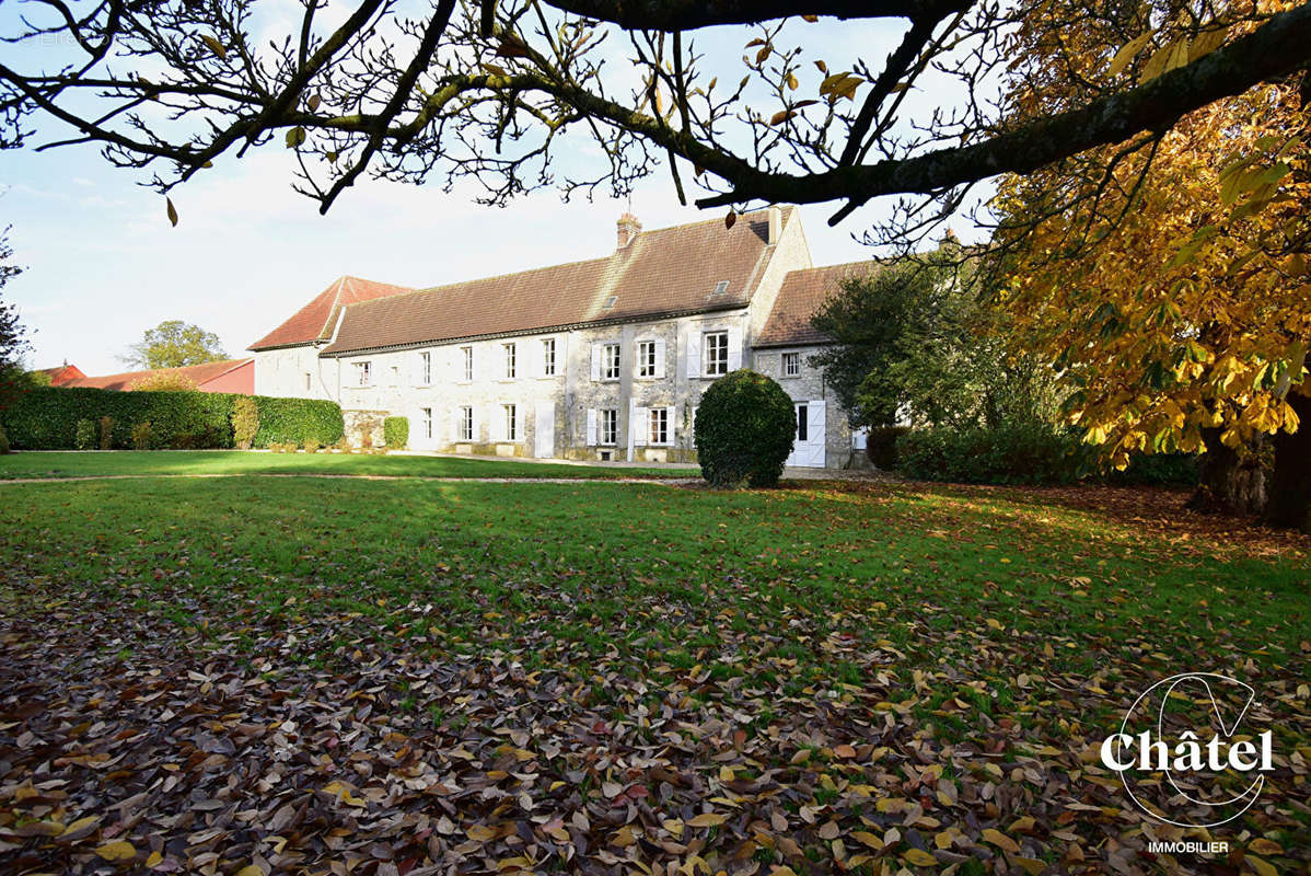 Maison à SENLIS