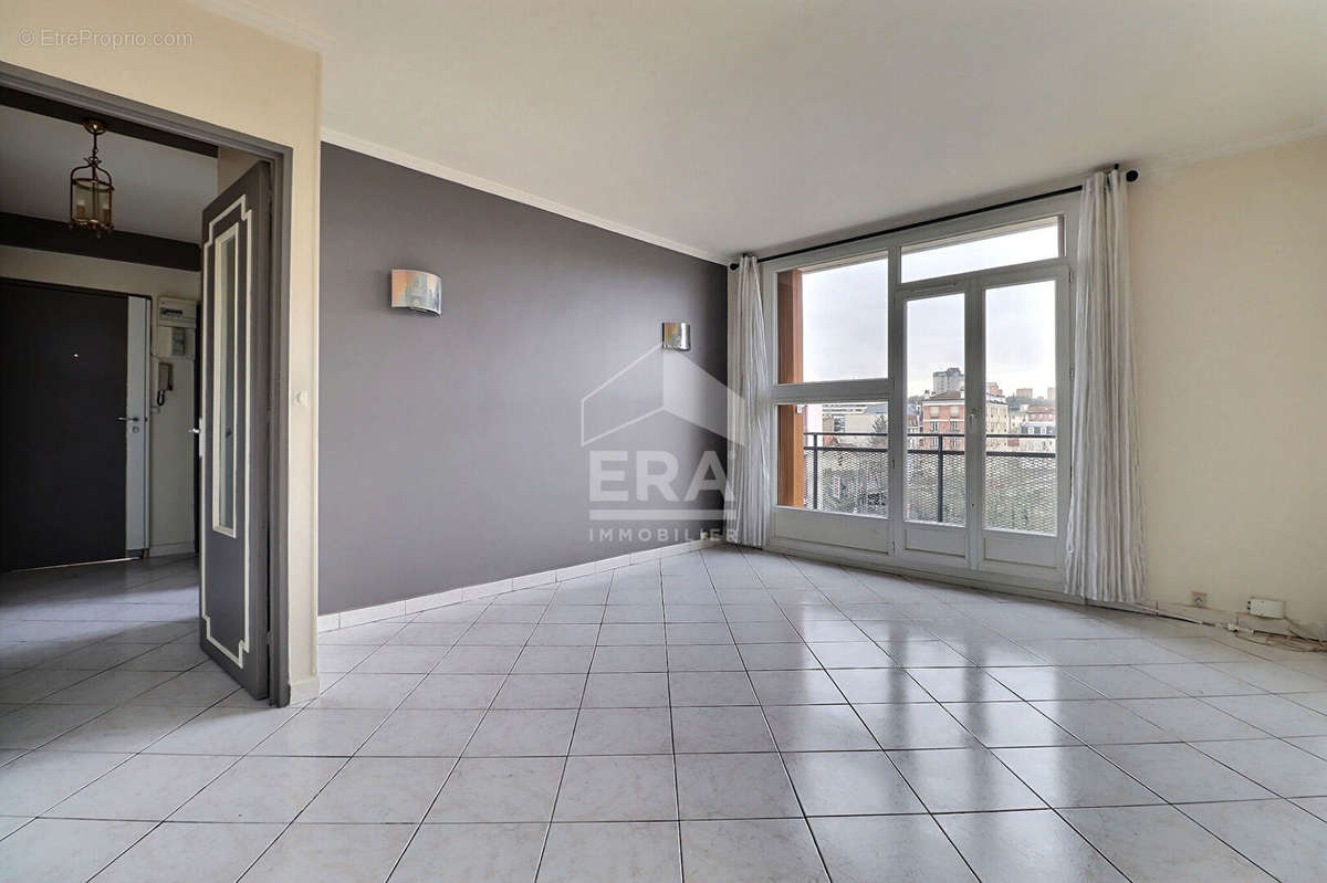 Appartement à ROSNY-SOUS-BOIS