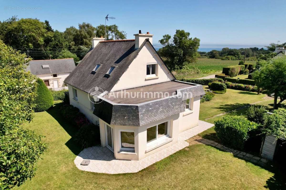 Maison à ETABLES-SUR-MER