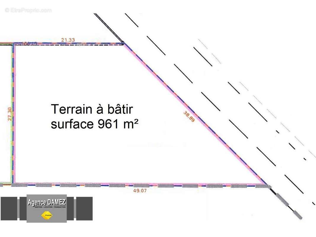 Terrain à DOURDAN