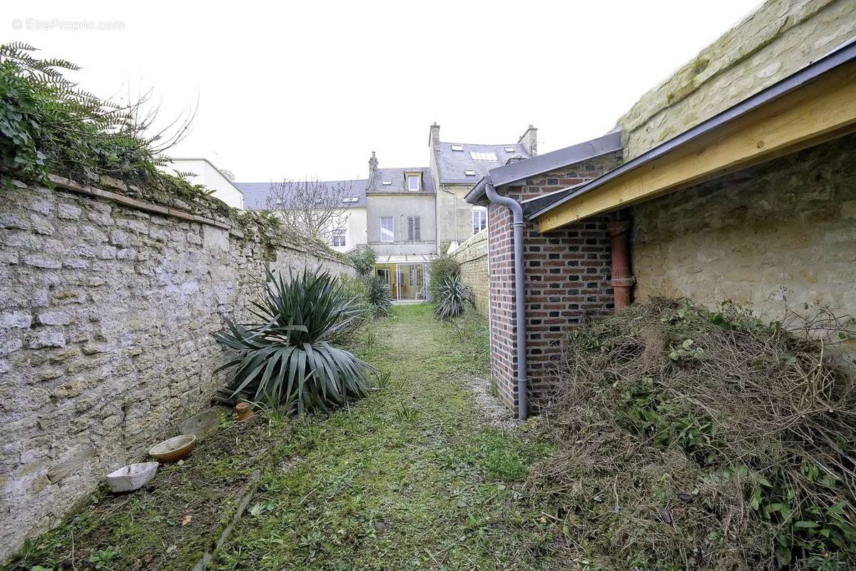 Maison à LUC-SUR-MER