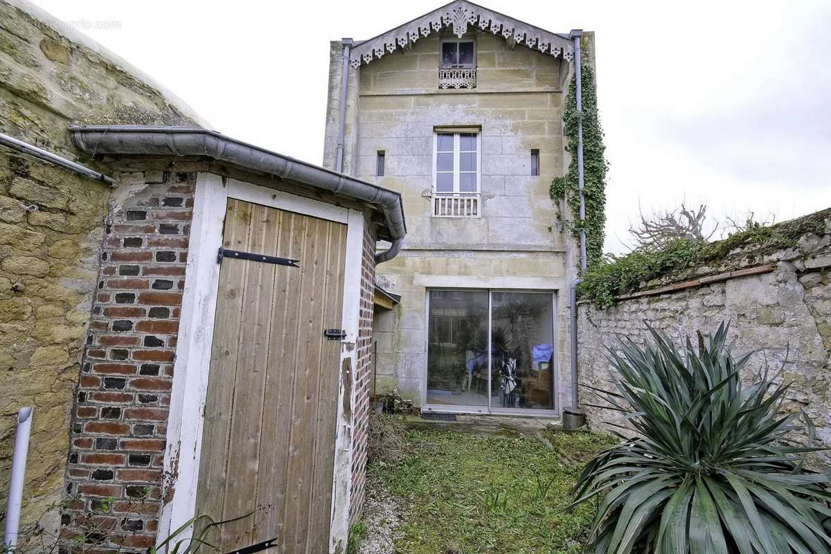 Maison à LUC-SUR-MER