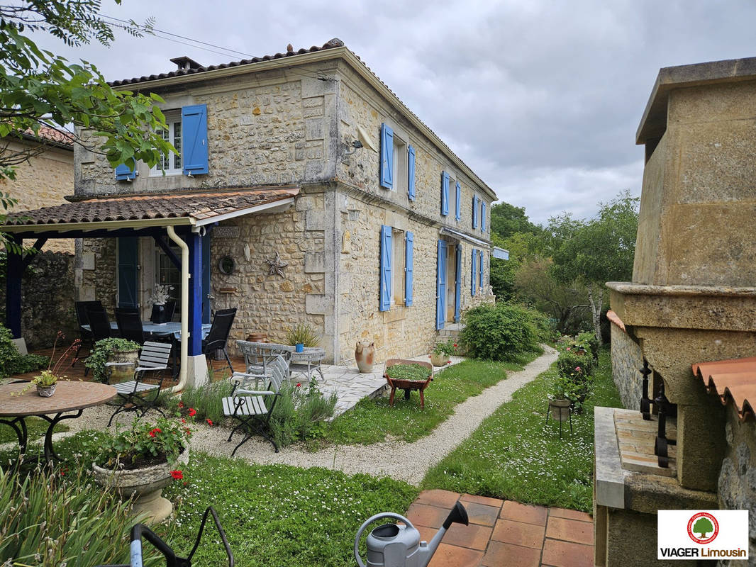 Maison à PRANZAC