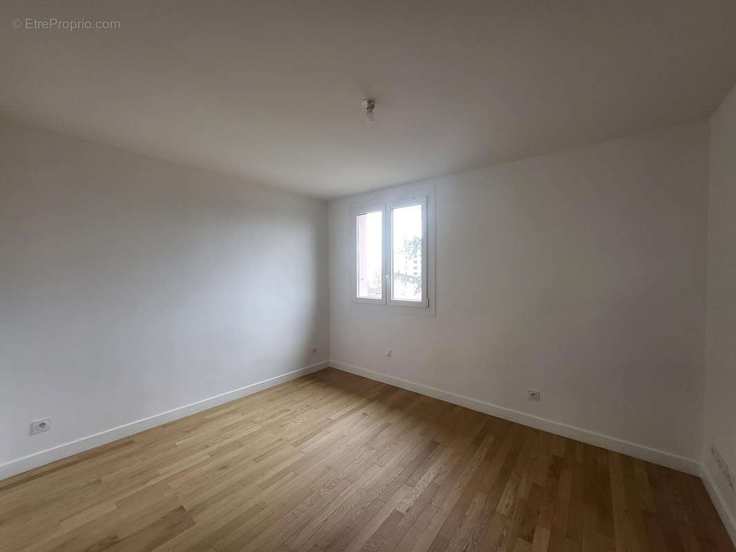 Appartement à PIERREFITTE-SUR-SEINE