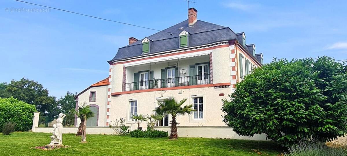 Maison à AIRE-SUR-L&#039;ADOUR