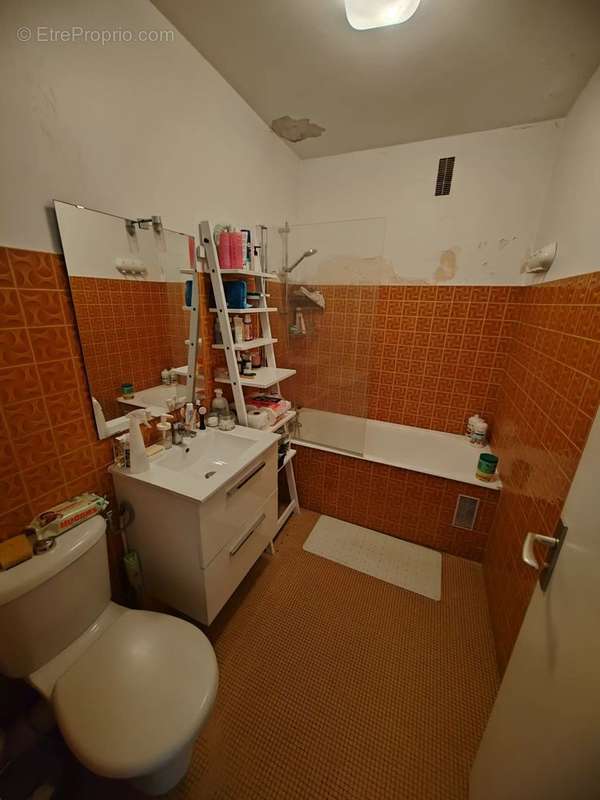 Appartement à PARIS-19E