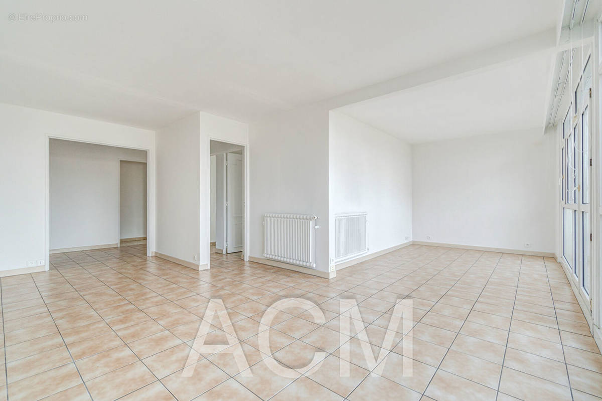 Appartement à MAISONS-LAFFITTE