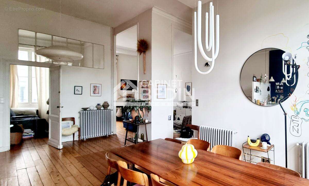 Appartement à BORDEAUX