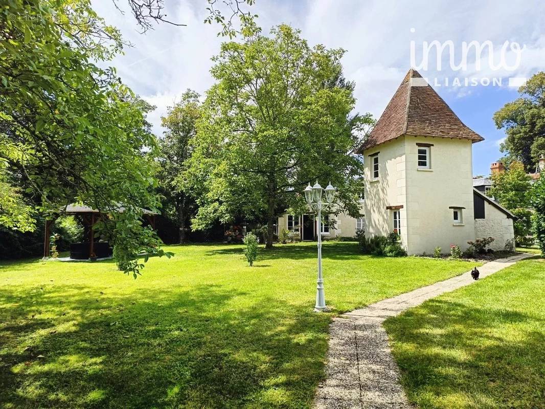 Maison à LOCHES