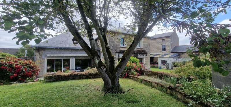 Maison à DOUE-LA-FONTAINE