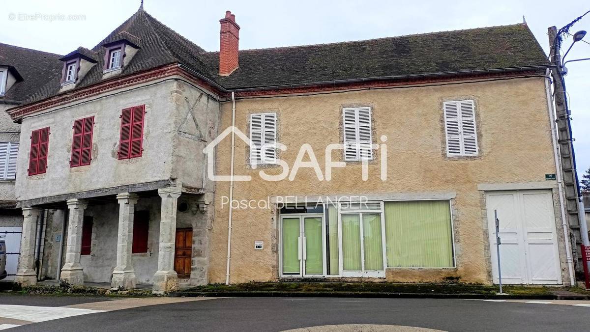 Photo 1 - Maison à SAINT-GERAND-LE-PUY