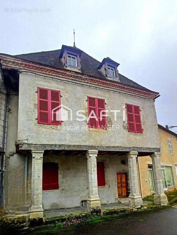 Photo 2 - Maison à SAINT-GERAND-LE-PUY