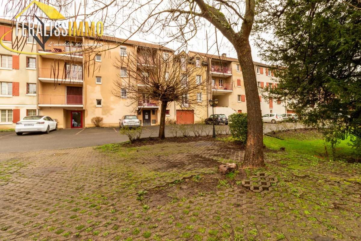 Appartement à VAUX-SUR-SEINE