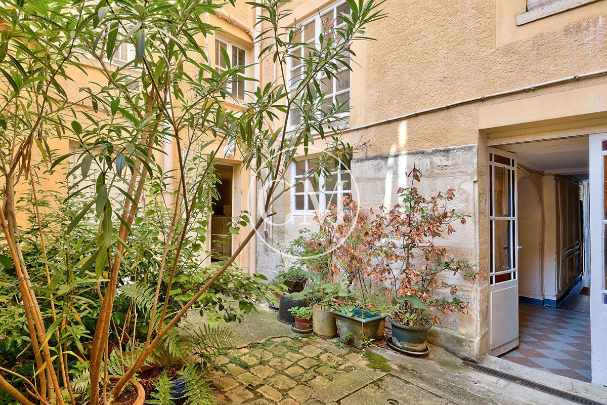 Appartement à VERSAILLES