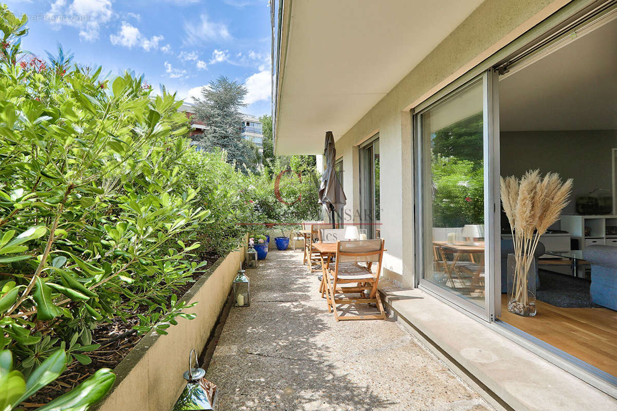 Appartement à LE CHESNAY