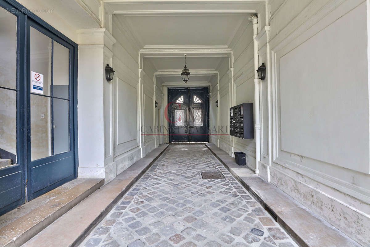 Appartement à VERSAILLES