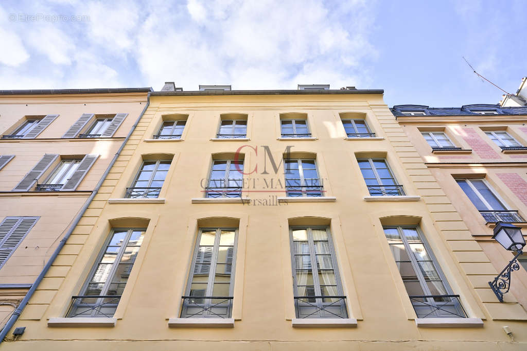 Appartement à VERSAILLES