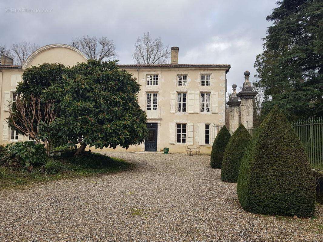 Maison à NERAC