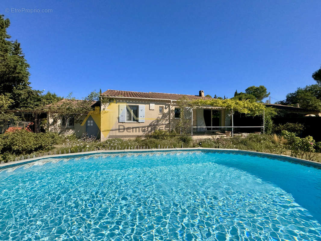 Maison à VAISON-LA-ROMAINE