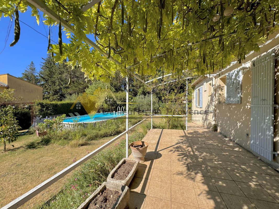 Maison à VAISON-LA-ROMAINE