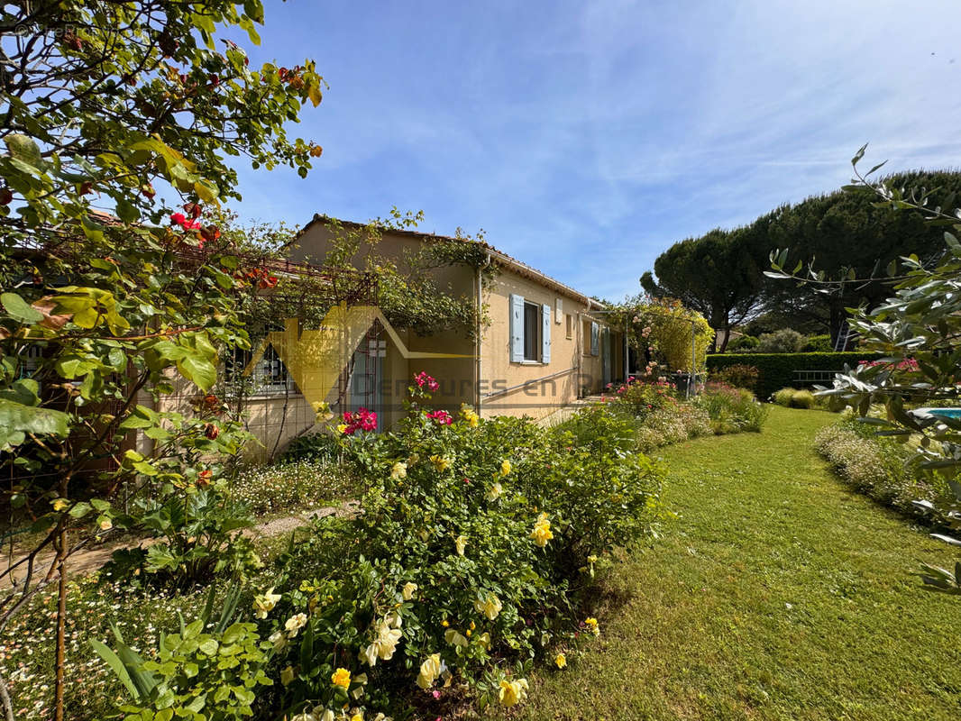 Maison à VAISON-LA-ROMAINE