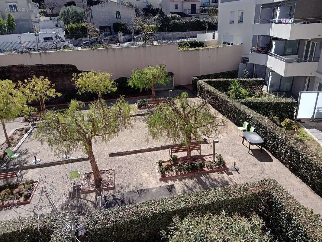 Appartement à PUGET-SUR-ARGENS