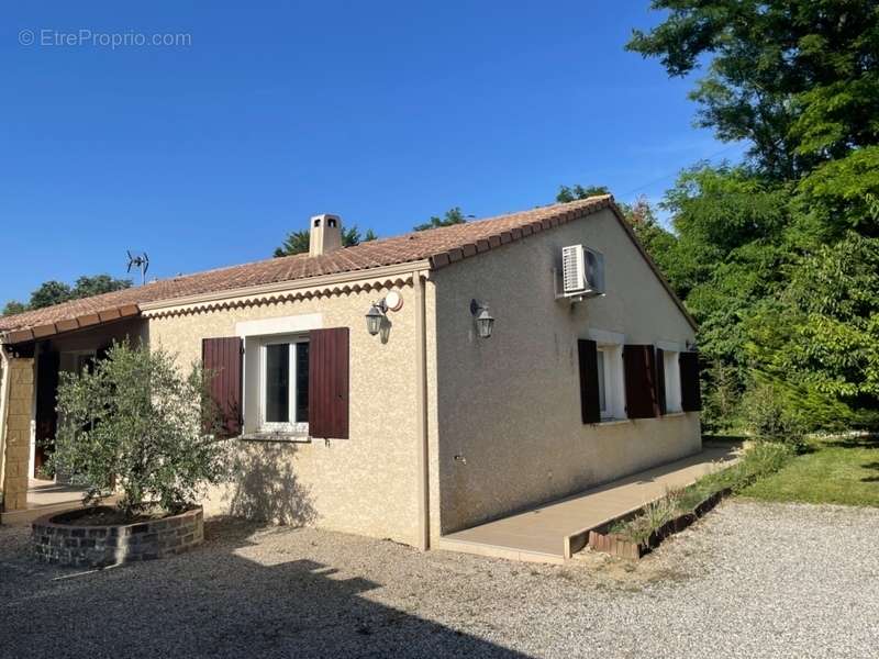 Maison à MONTELIMAR