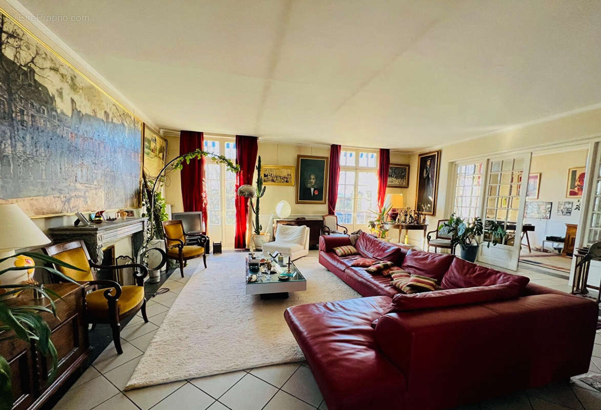 Appartement à VICHY