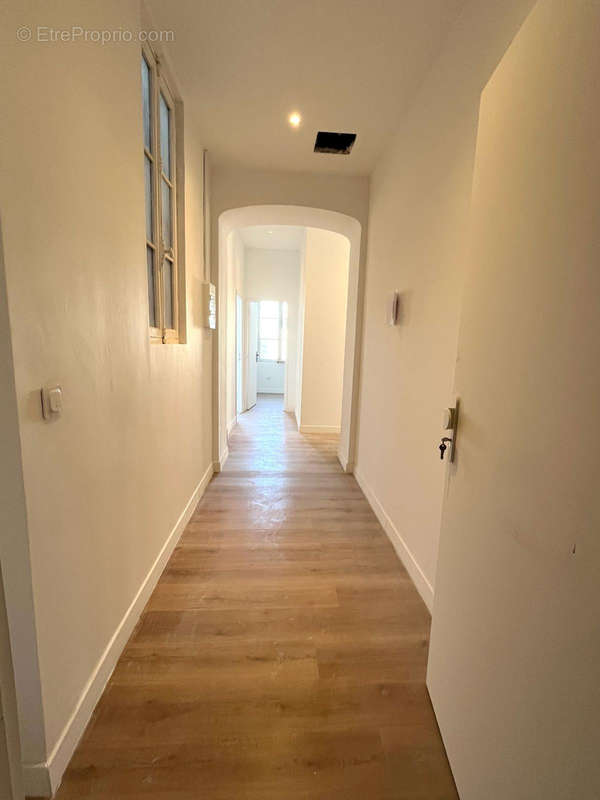 Appartement à MARSEILLE-11E