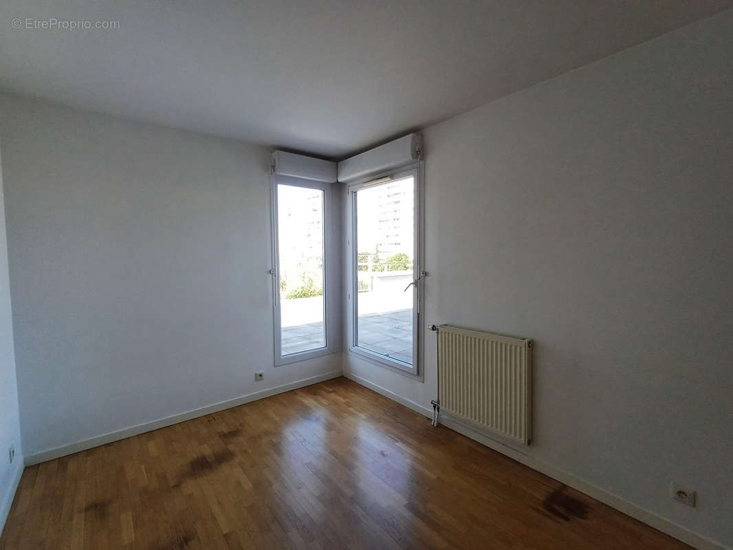 Appartement à IVRY-SUR-SEINE