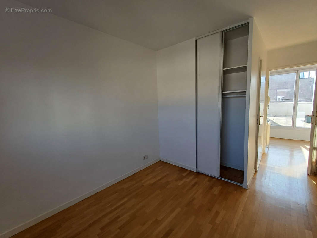 Appartement à IVRY-SUR-SEINE