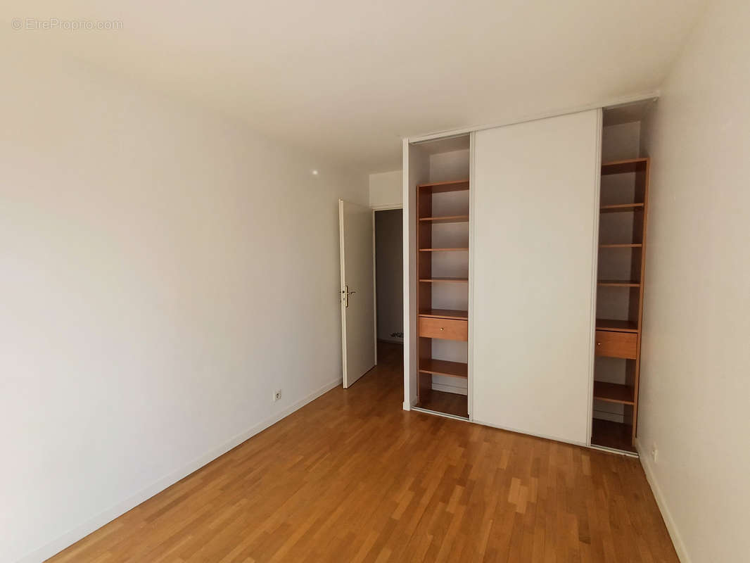 Appartement à IVRY-SUR-SEINE