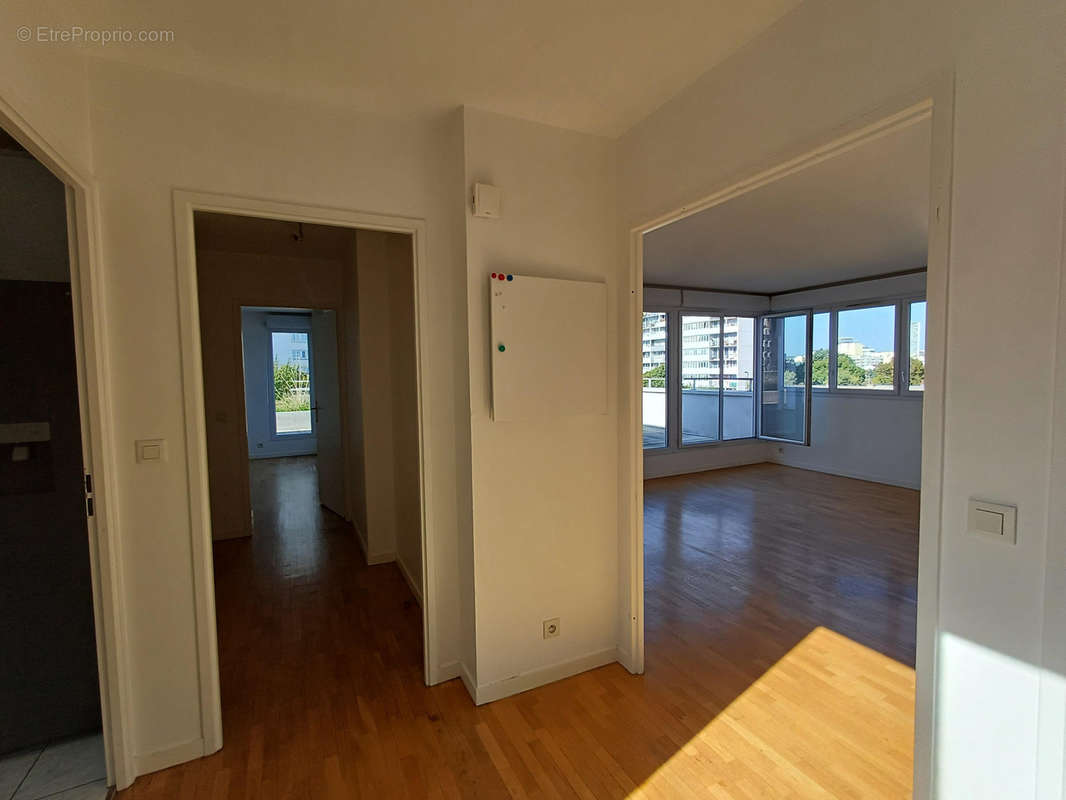 Appartement à IVRY-SUR-SEINE