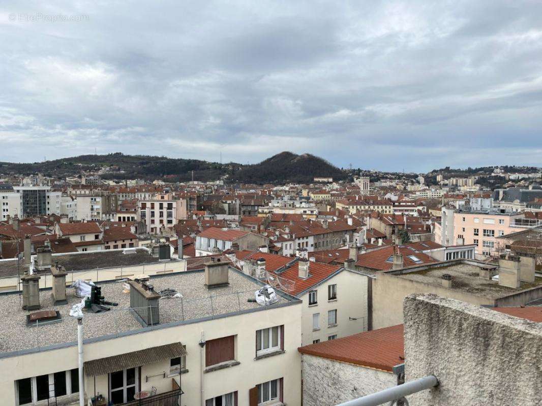 Appartement à SAINT-ETIENNE