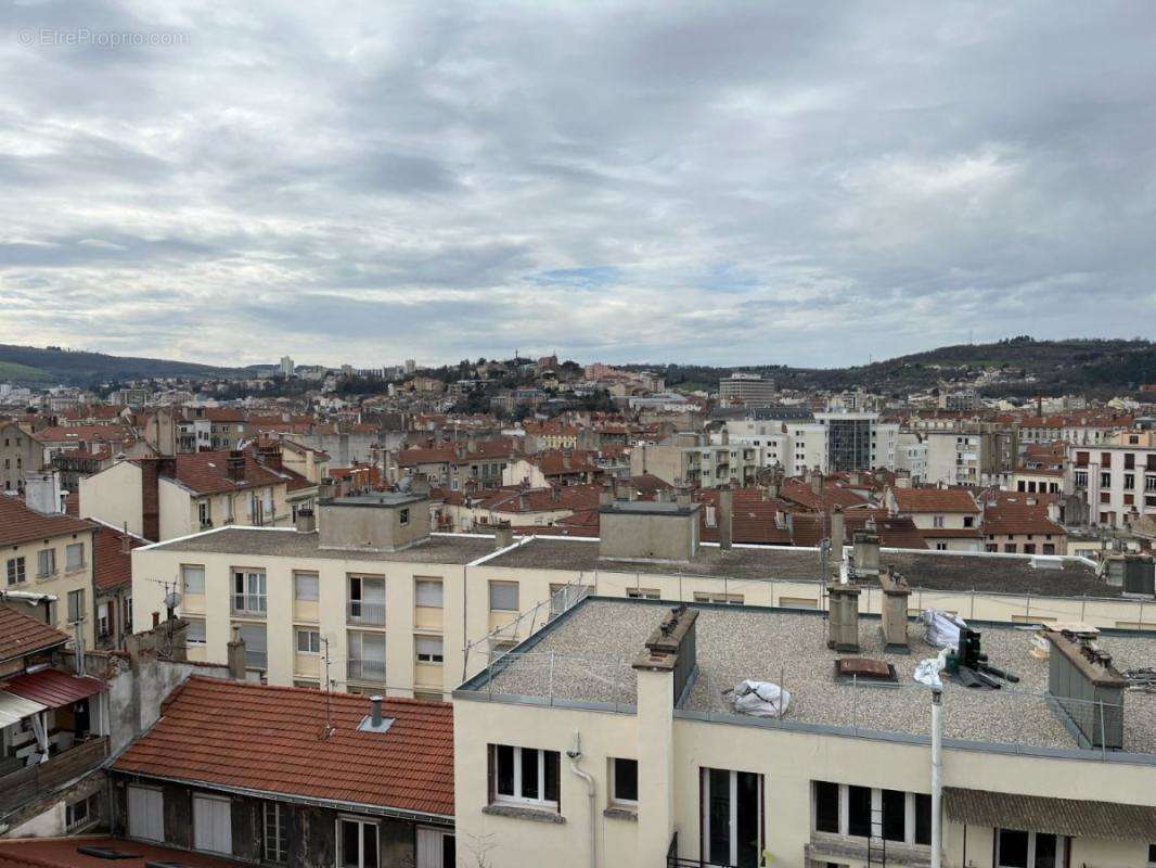 Appartement à SAINT-ETIENNE