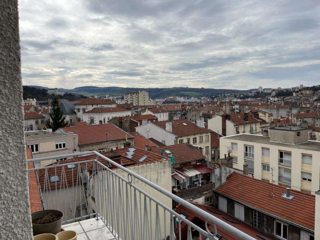 Appartement à SAINT-ETIENNE