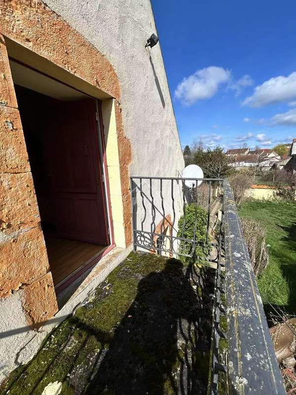 Maison à SAINT-POURCAIN-SUR-SIOULE