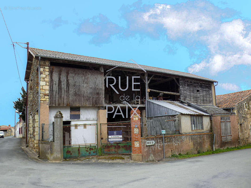 Maison à SAINT-JOUIN-DE-MARNES