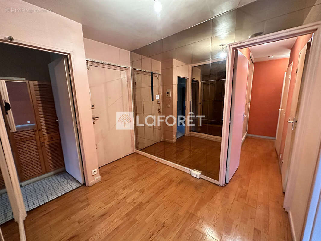 Appartement à BOULOGNE-BILLANCOURT