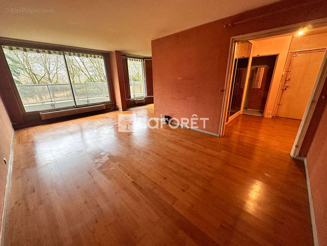 Appartement à BOULOGNE-BILLANCOURT