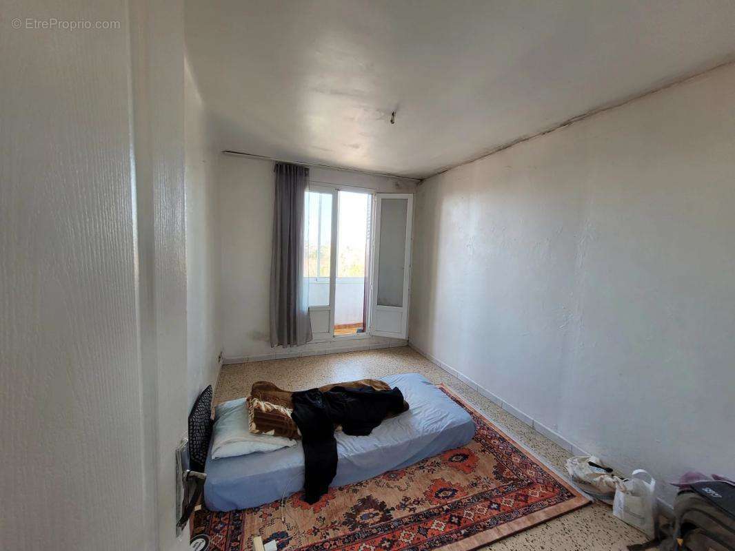 Appartement à MARSEILLE-14E