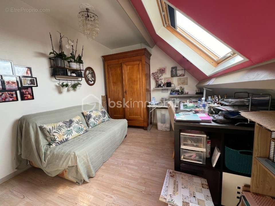 Appartement à ETRECHY