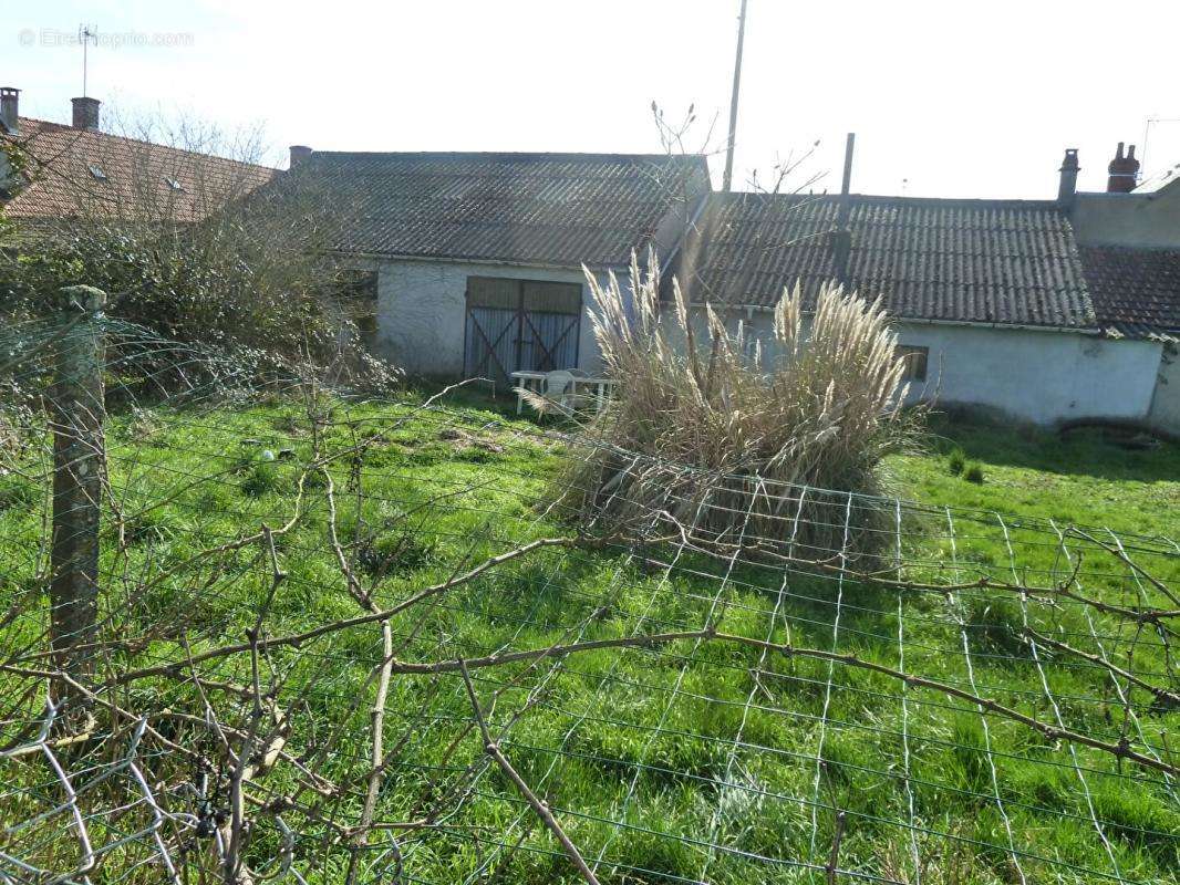 Maison à BRAY-EN-VAL