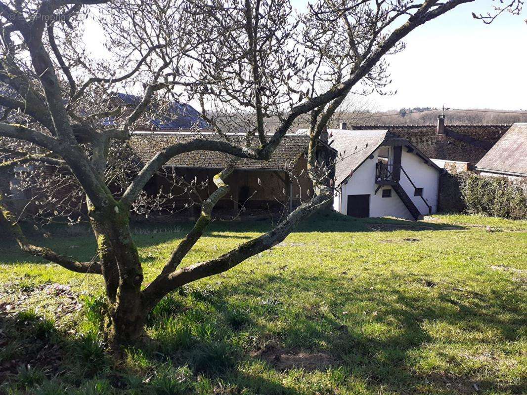 Maison à SAINT-SAMSON-LA-POTERIE