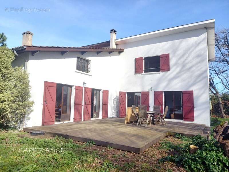 Maison à LE VERDON-SUR-MER