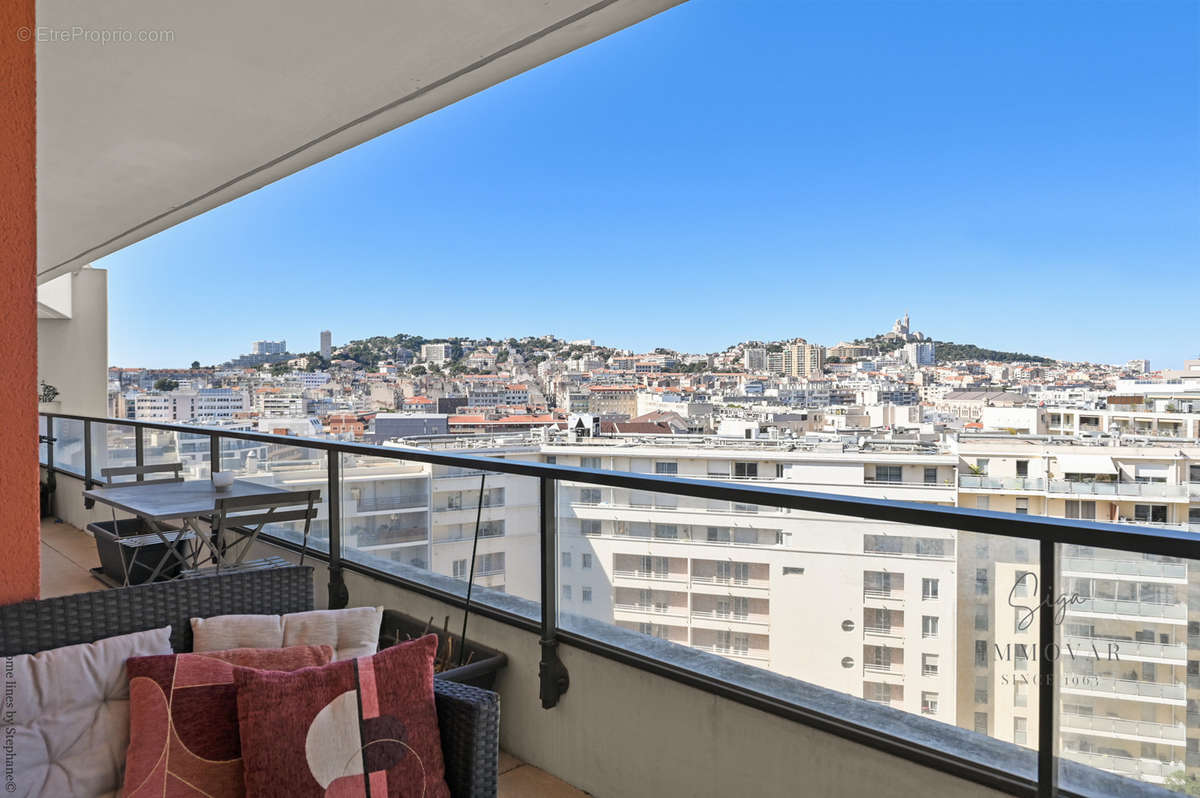 Appartement à MARSEILLE-8E