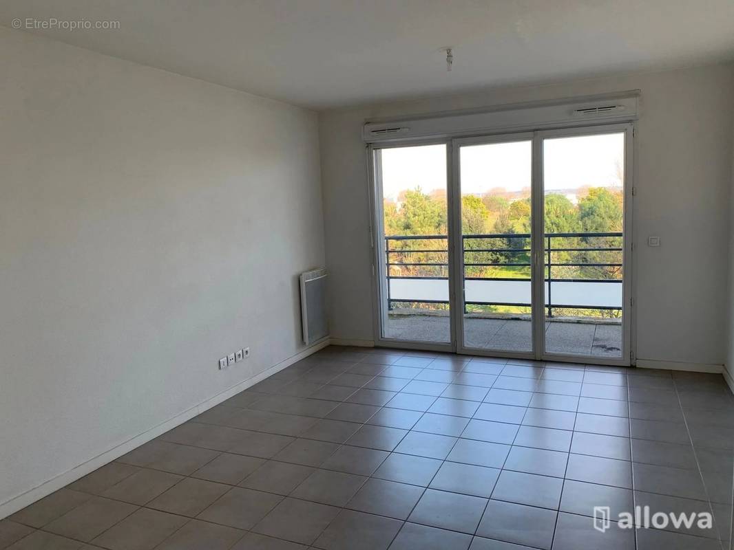 Appartement à VILLENAVE-D&#039;ORNON